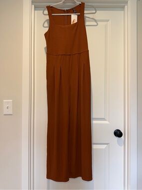 Sleeveless Wide-Leg Jumpsuit in Rust Brown